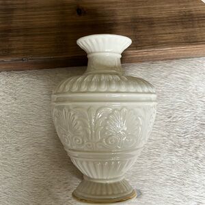 Lenox Athena vase